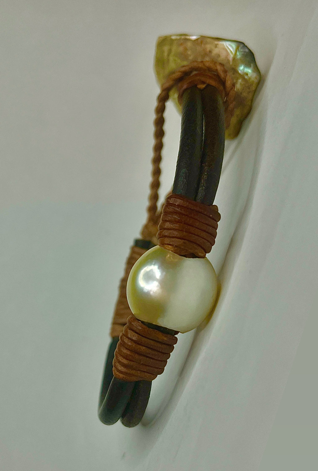 South Sea Pearl Leather Bracelet