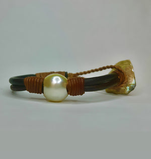 South Sea Pearl Leather Bracelet