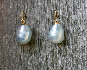 Tahitian Baroque Pearl Earrings